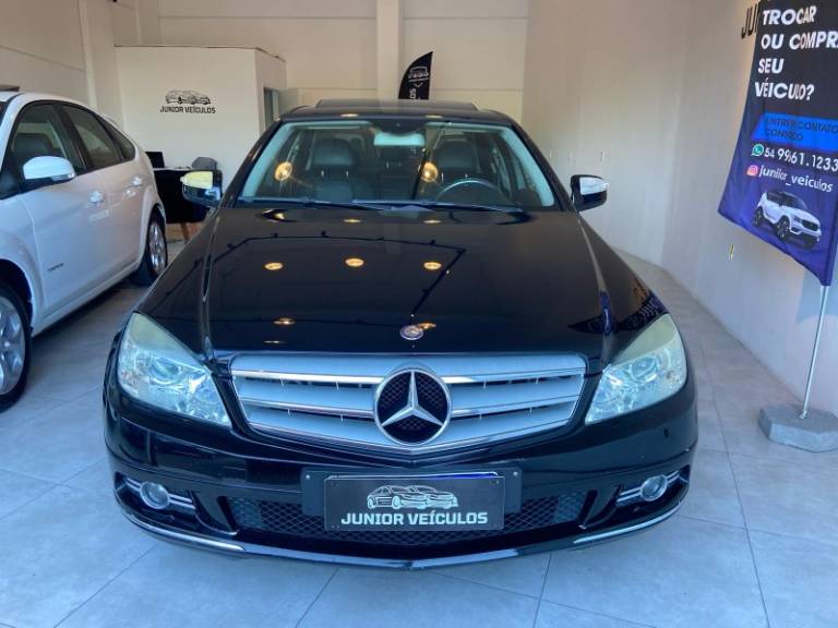 MERCEDES-BENZ - C 200 K - 2008/2009 - Preta - R$ 62.900,00