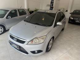FORD - FOCUS - 2009/2010 - Prata - R$ 38.500,00