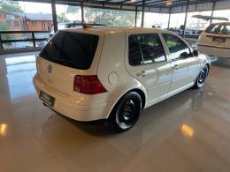 VOLKSWAGEN - GOLF - 2002/2002 - Branca - R$ 29.900,00