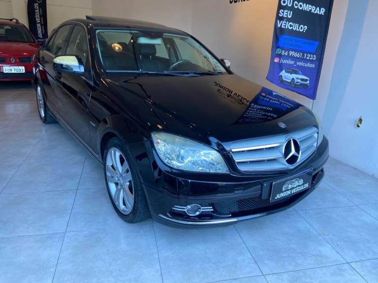 MERCEDES-BENZ - C 200 K - 2008/2009 - Preta - R$ 62.900,00