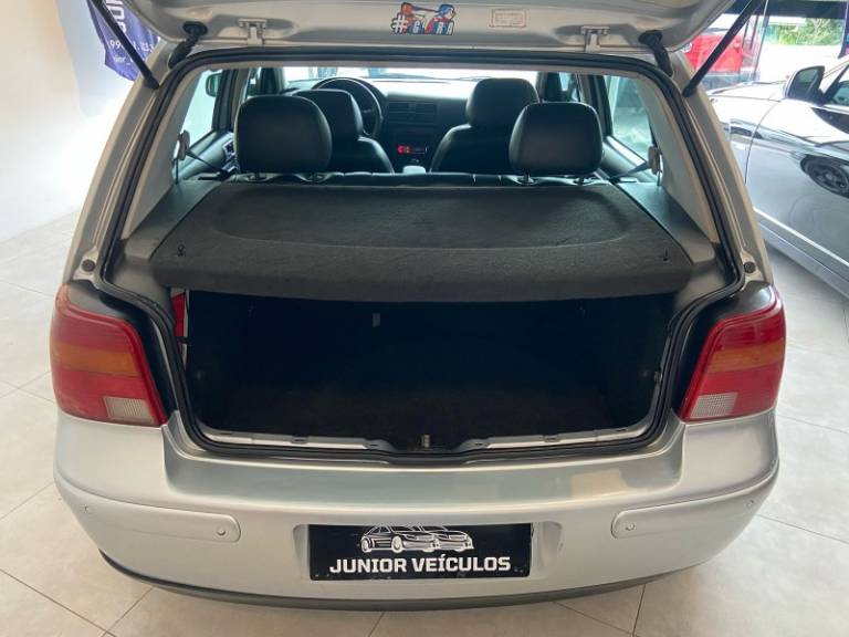VOLKSWAGEN - GOLF - 2000/2001 - Prata - R$ 27.900,00