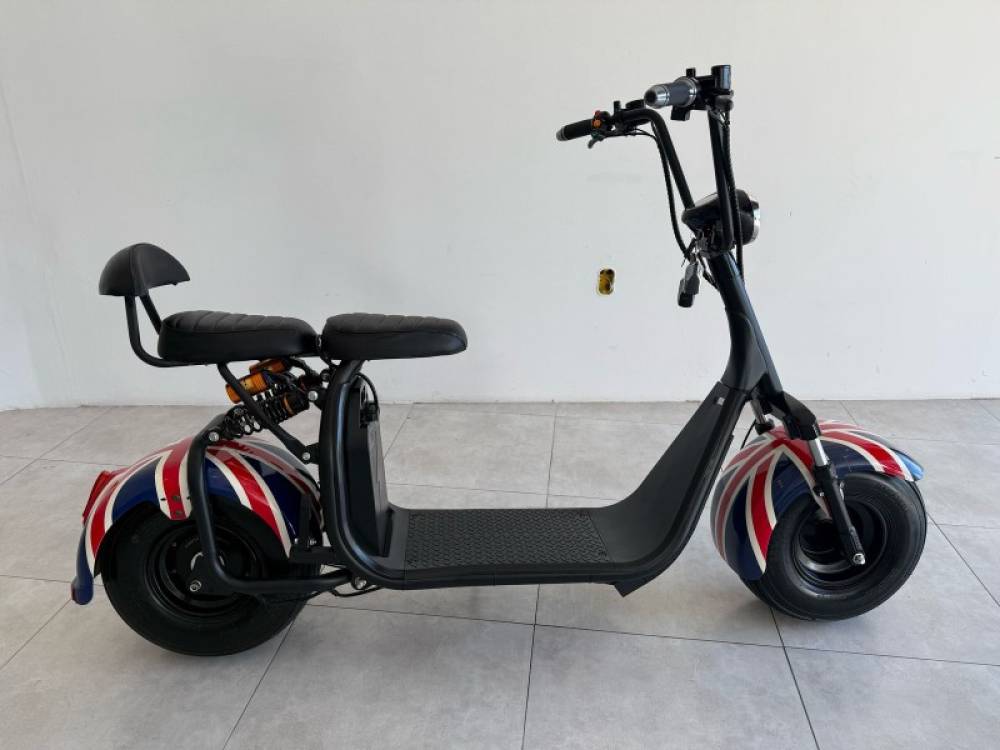 HAPPY - PATINETE ELÉTRICO - 2025/2025 - Azul - R$ 12.000,00