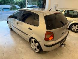 VOLKSWAGEN - POLO - 2006/2006 - Prata - R$ 28.900,00